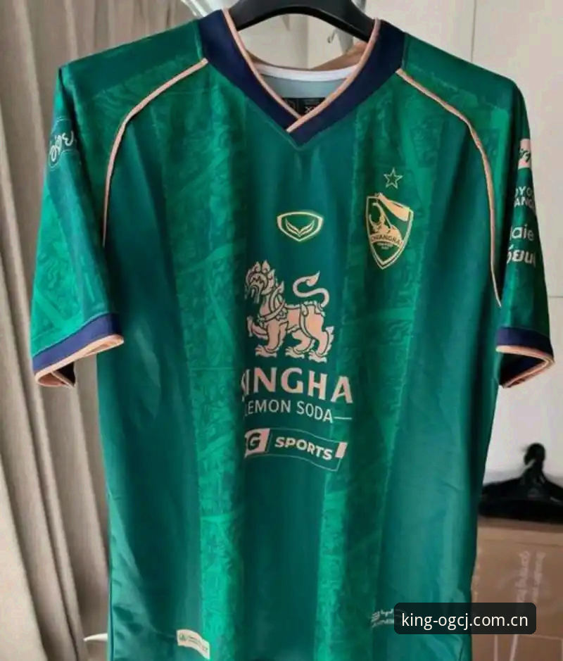 揭秘曼联中场双星引援背后的战术布局：托纳利与埃德松如何重塑红魔中场？